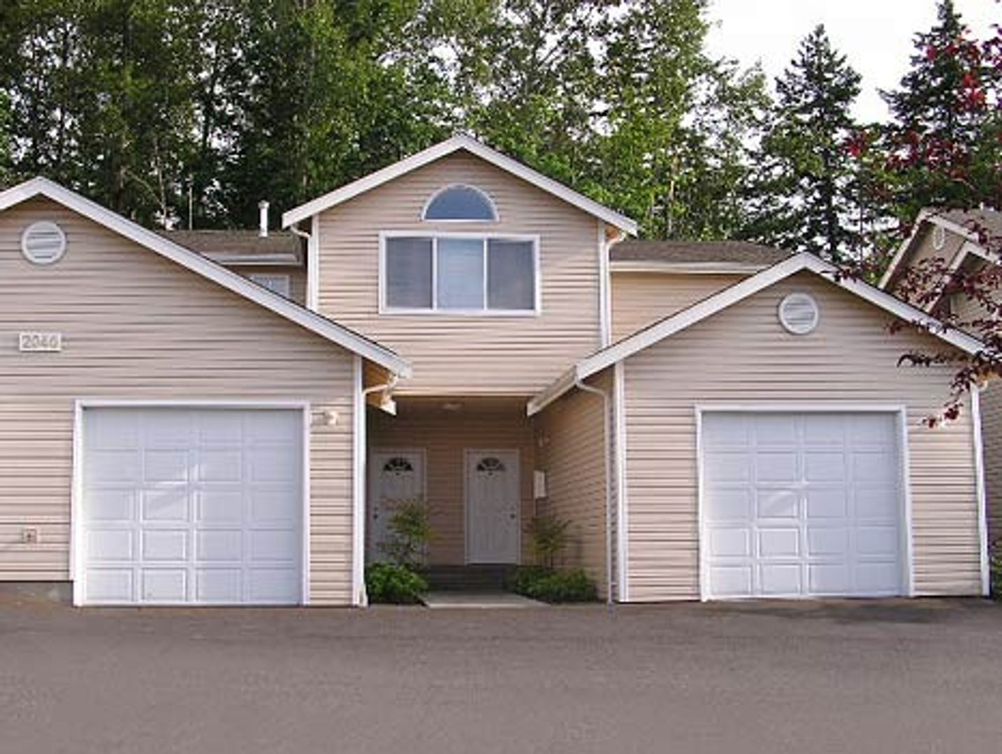 2040 Superior St. #202 - Bellingham - Washington - 3 bed, 2 bath rental property