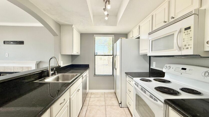 43376 Cook St Unit 34 - Palm Desert - California - 1 bed, 1 bath rental property