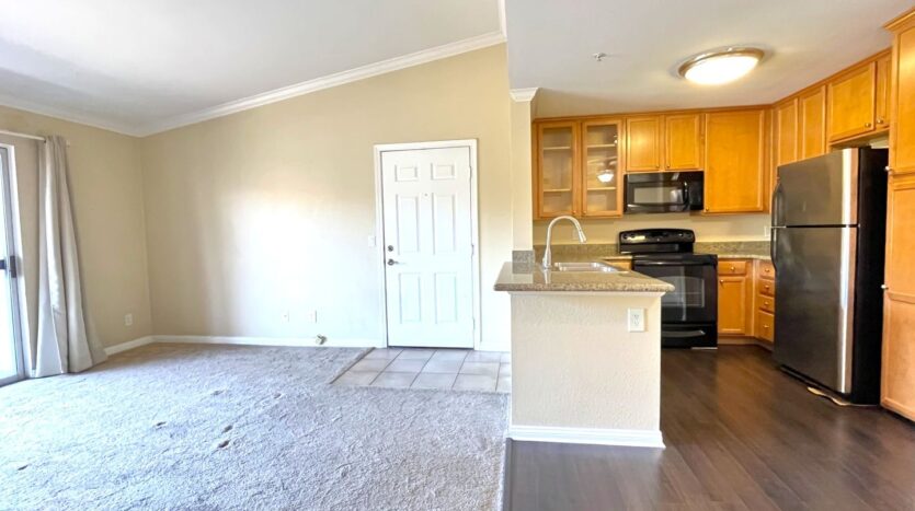 1020 La Terraza Cir 306 - Corona - California - 1 bed, 1 bath rental property