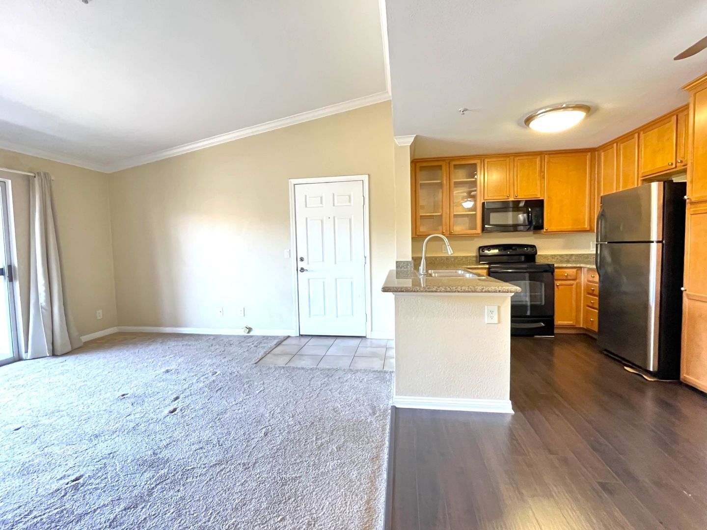 1020 La Terraza Cir 306 - Corona - California - 1 bed, 1 bath rental property
