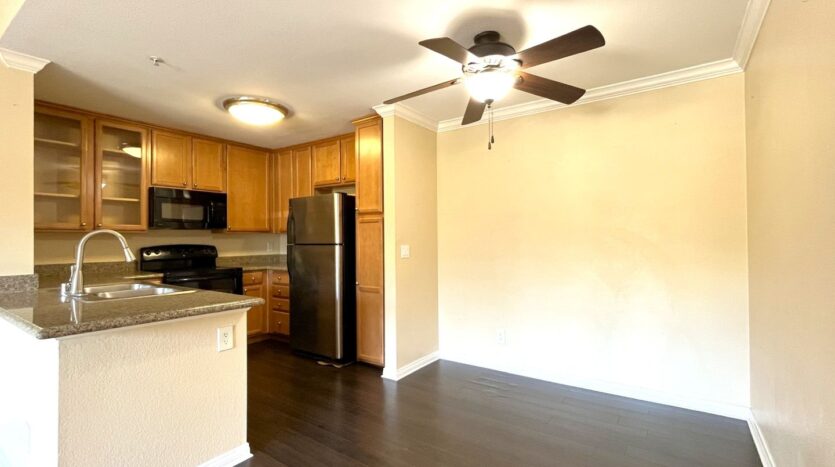 1020 La Terraza Cir 306 - Corona - California - 1 bed, 1 bath rental property