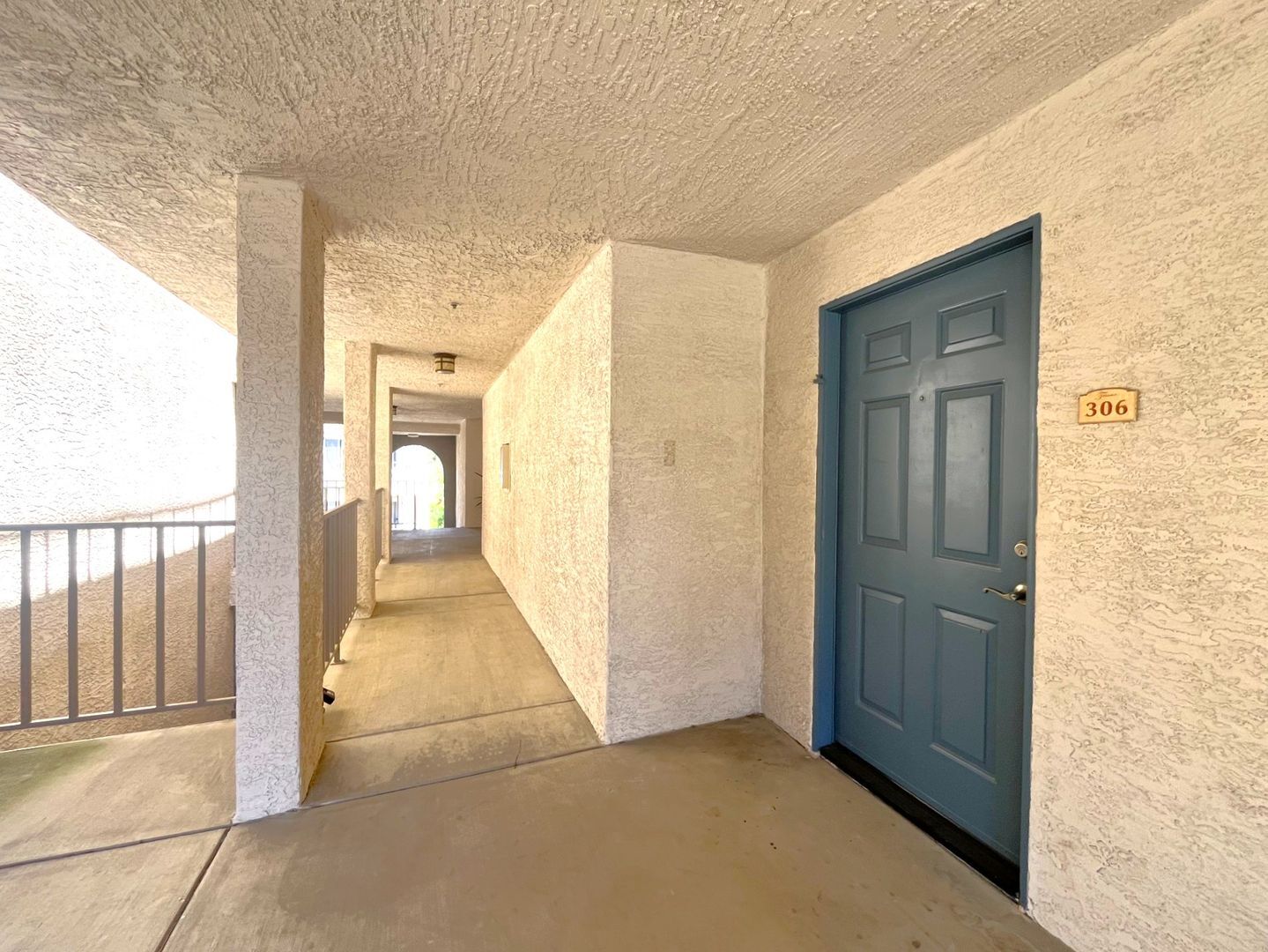 1020 La Terraza Cir 306 - Corona - California - 1 bed, 1 bath rental property