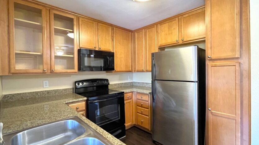 1020 La Terraza Cir 306 - Corona - California - 1 bed, 1 bath rental property