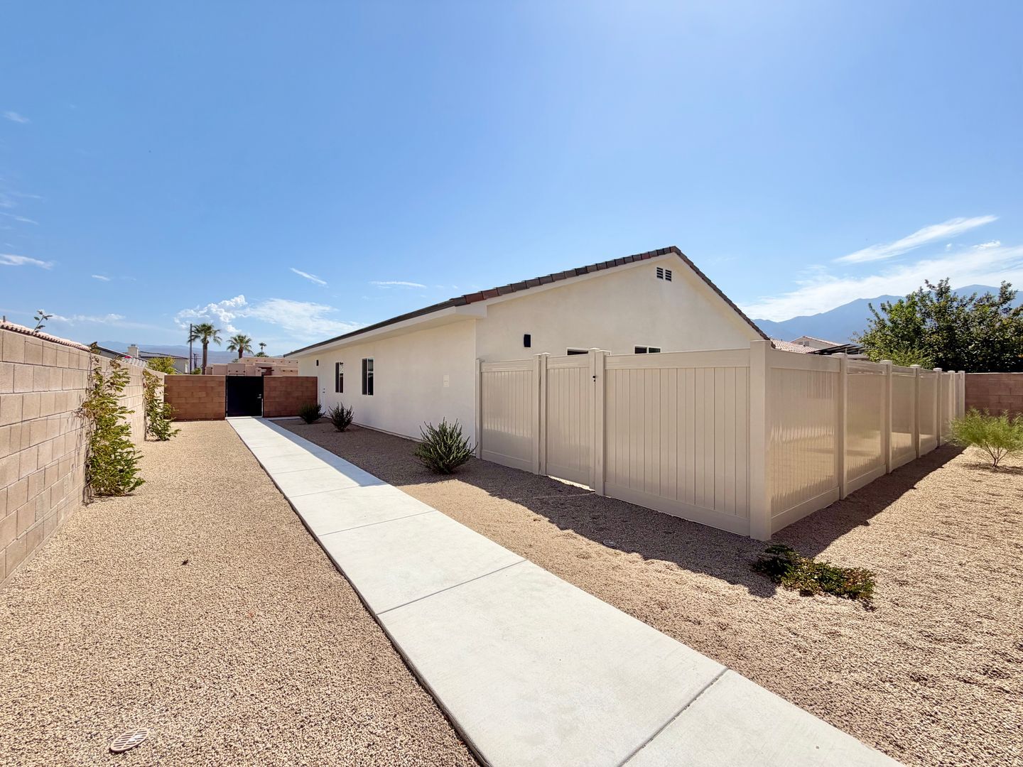 30125 - 30127 Avenida Juarez - 30125 - Cathedral City - California - 4 bed, 3 bath rental property