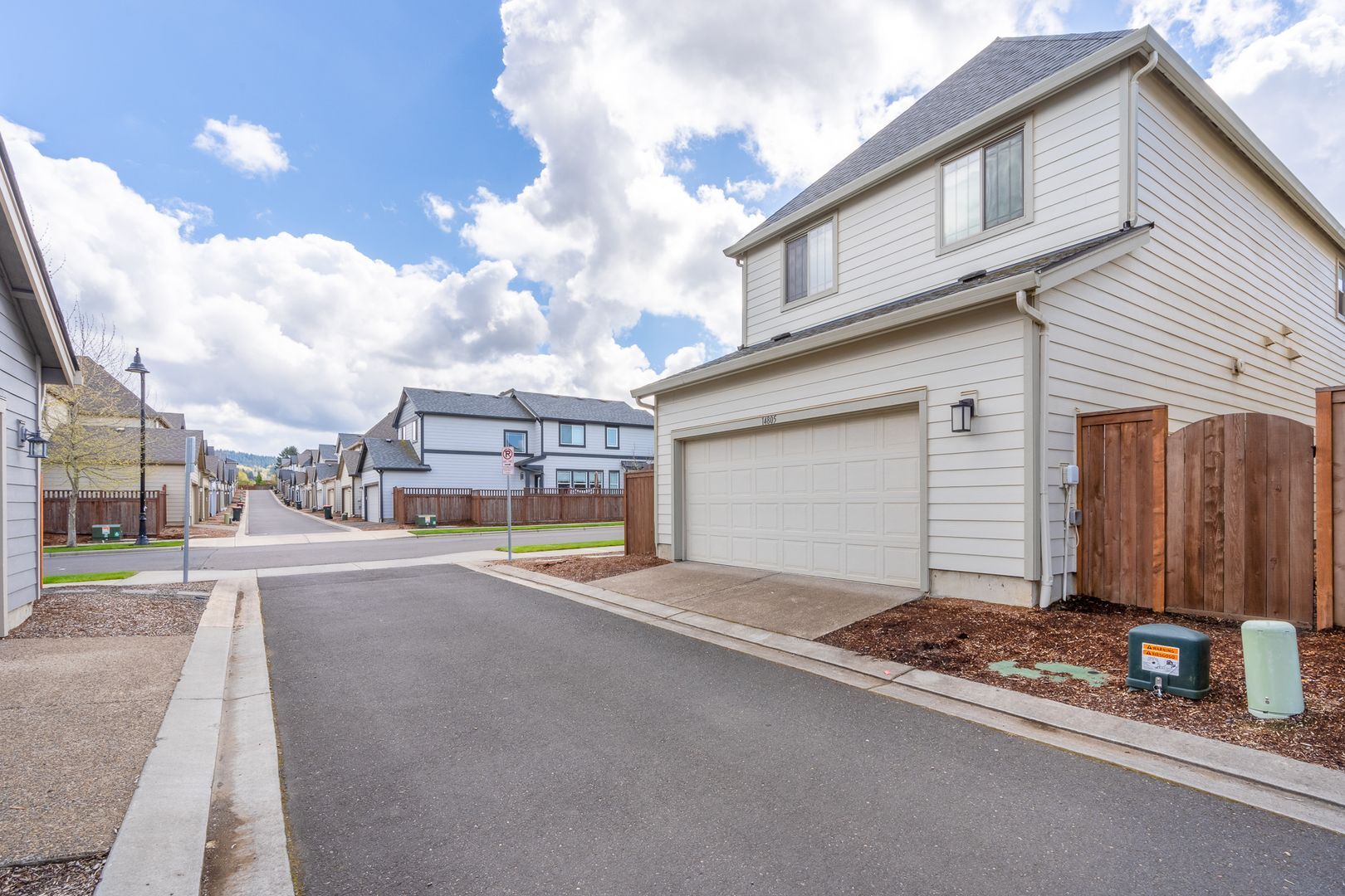 14805 NW Cosmos Street - Portland - Oregon - 4 bed, 3 bath rental property