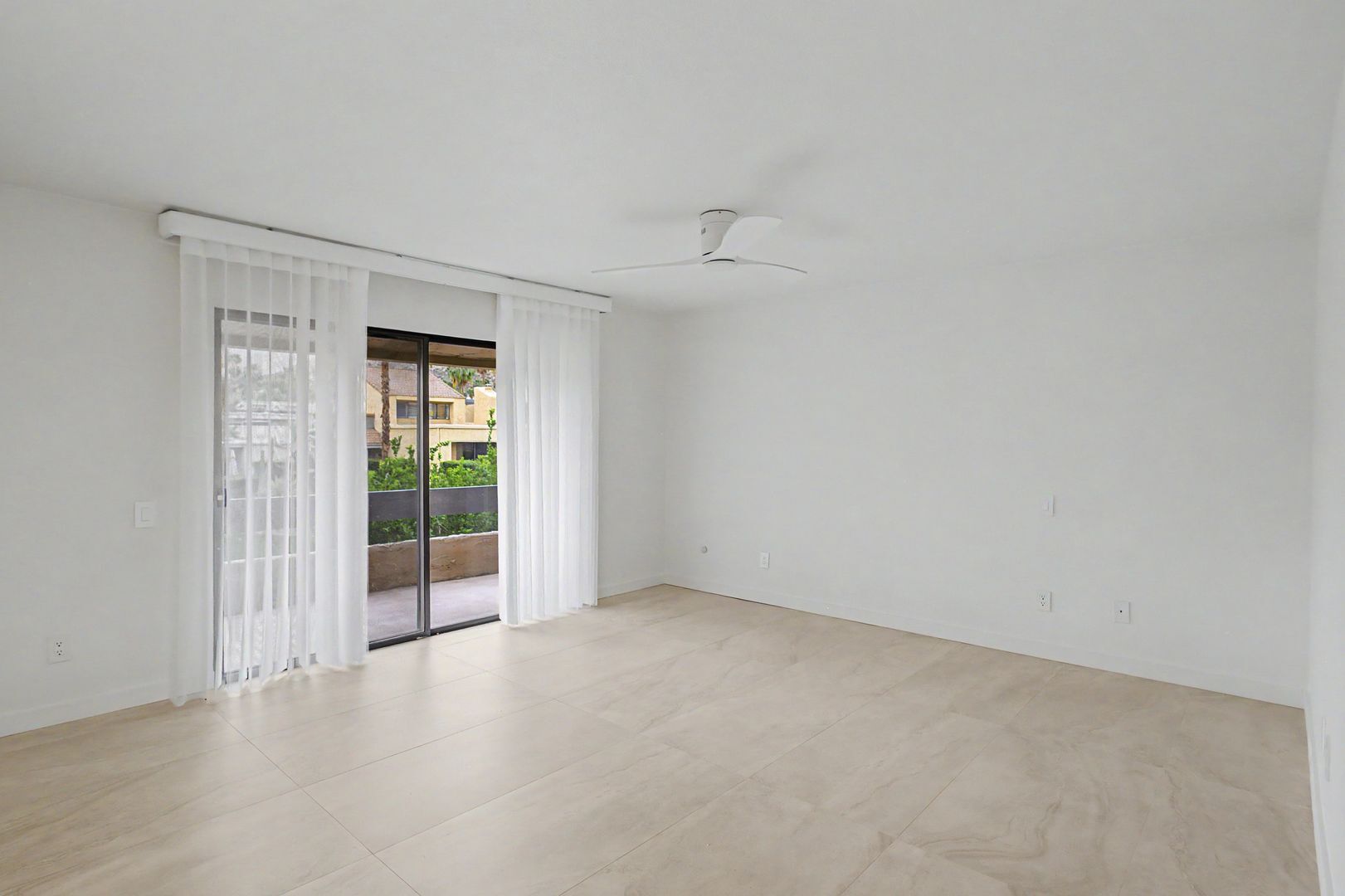 157 Calle Bravo - Palm Springs - California - 2 bed, 3 bath rental property