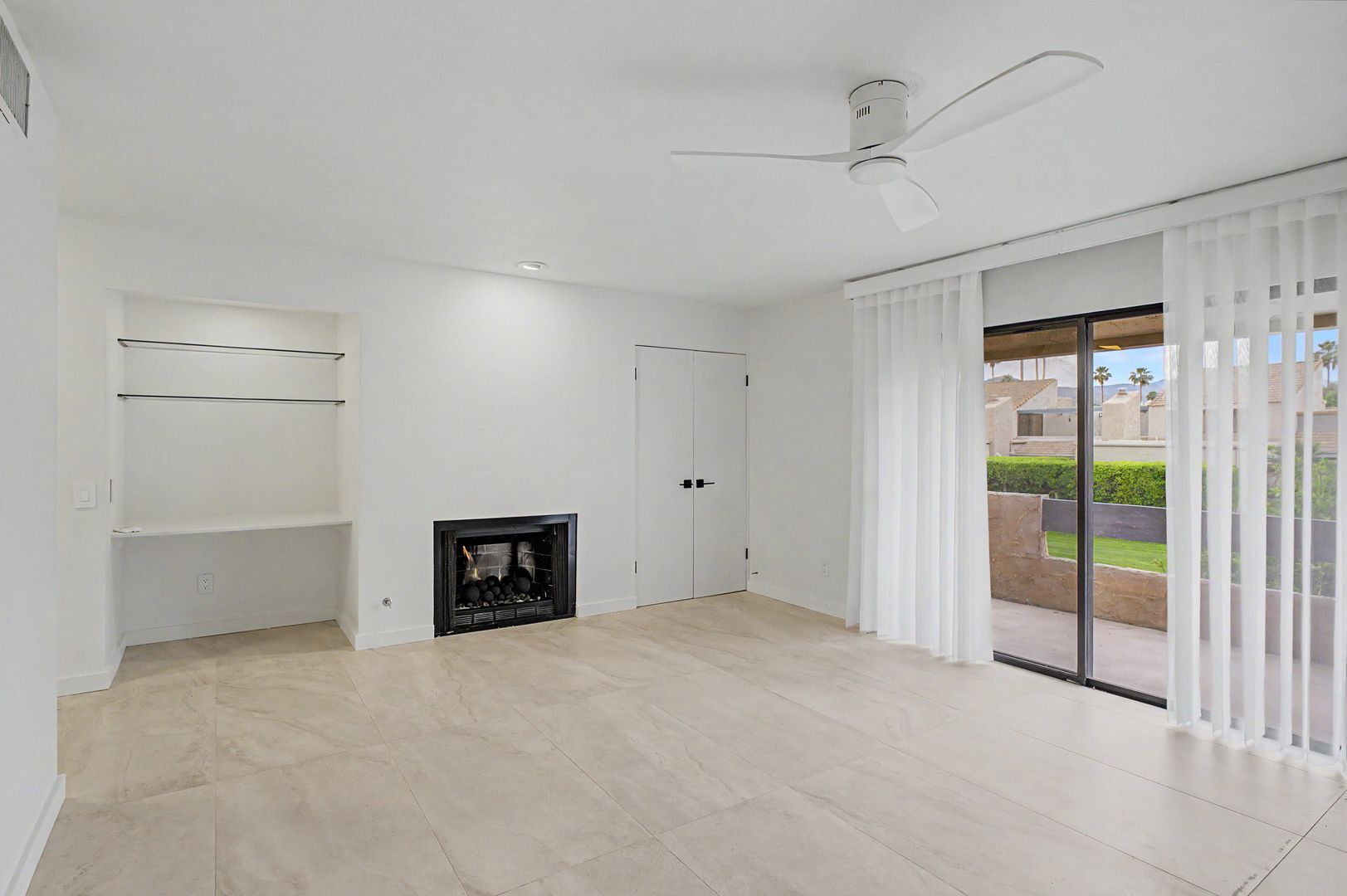 157 Calle Bravo - Palm Springs - California - 2 bed, 3 bath rental property
