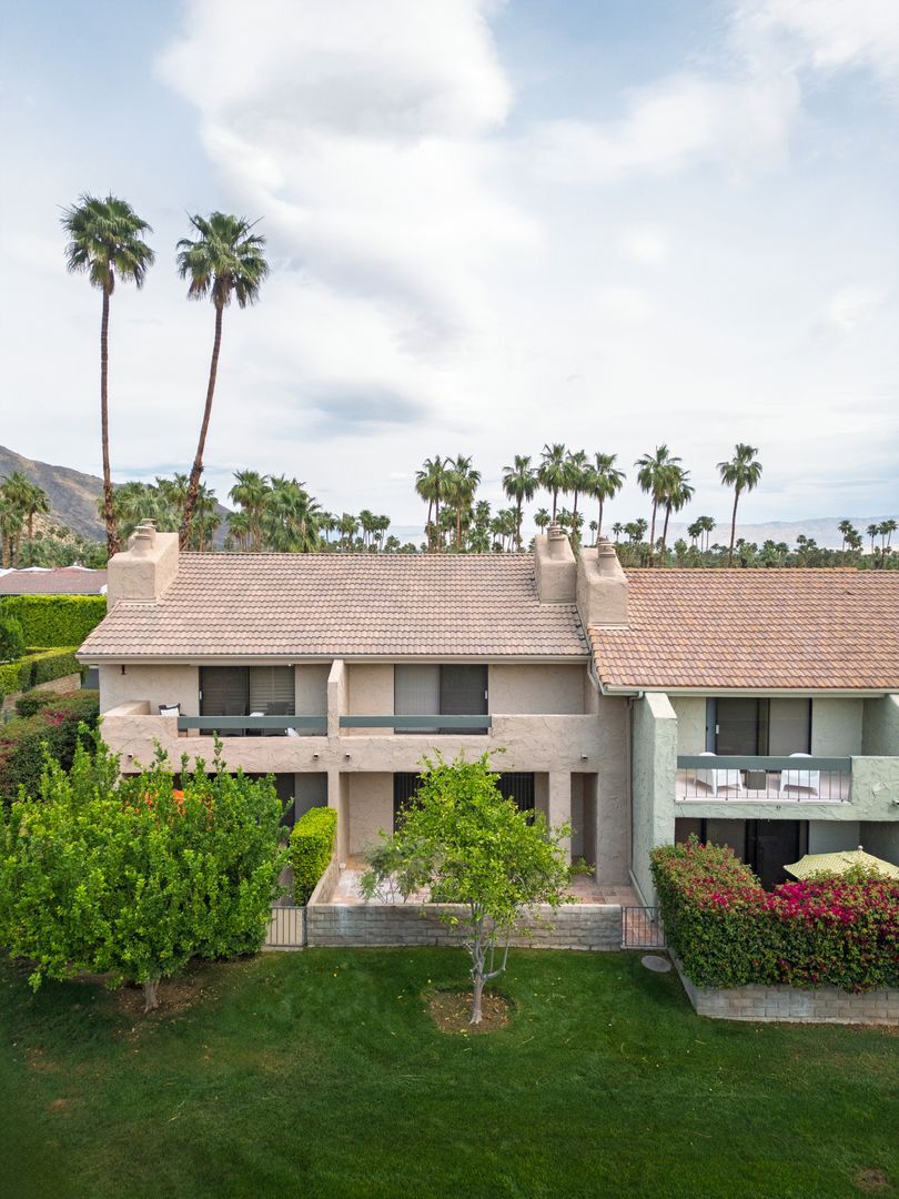 157 Calle Bravo - Palm Springs - California - 2 bed, 3 bath rental property