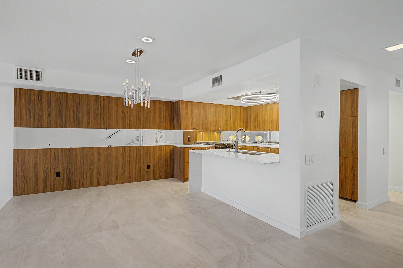 157 Calle Bravo - Palm Springs - California - 2 bed, 3 bath rental property