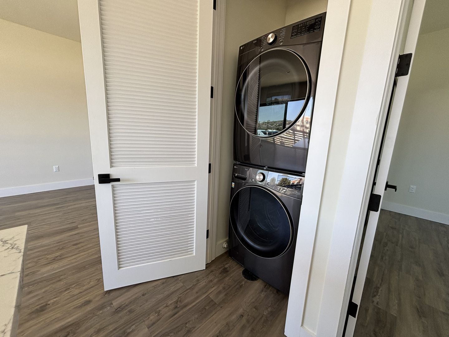 2168 Balboa Ave - B - San Diego - California - 2 bed, 2 bath rental property