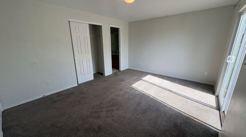 2708 - 2710 NW 8th Street - Redmond - Oregon - 3 bed, 2 bath rental property