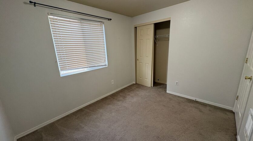 2708 - 2710 NW 8th Street - Redmond - Oregon - 3 bed, 2 bath rental property