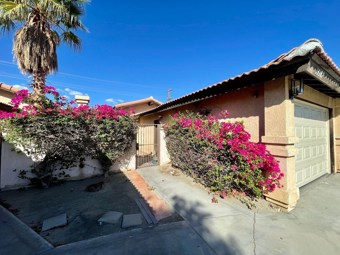 33387 Shifting Sands Trail - Cathedral City - California - 2 bed, 2 bath rental property