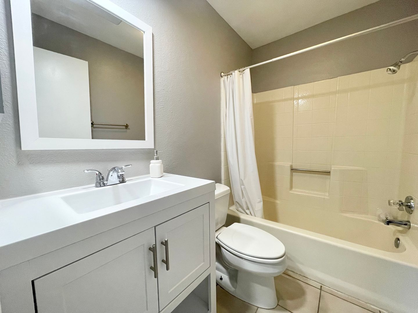 33387 Shifting Sands Trail - Cathedral City - California - 2 bed, 2 bath rental property