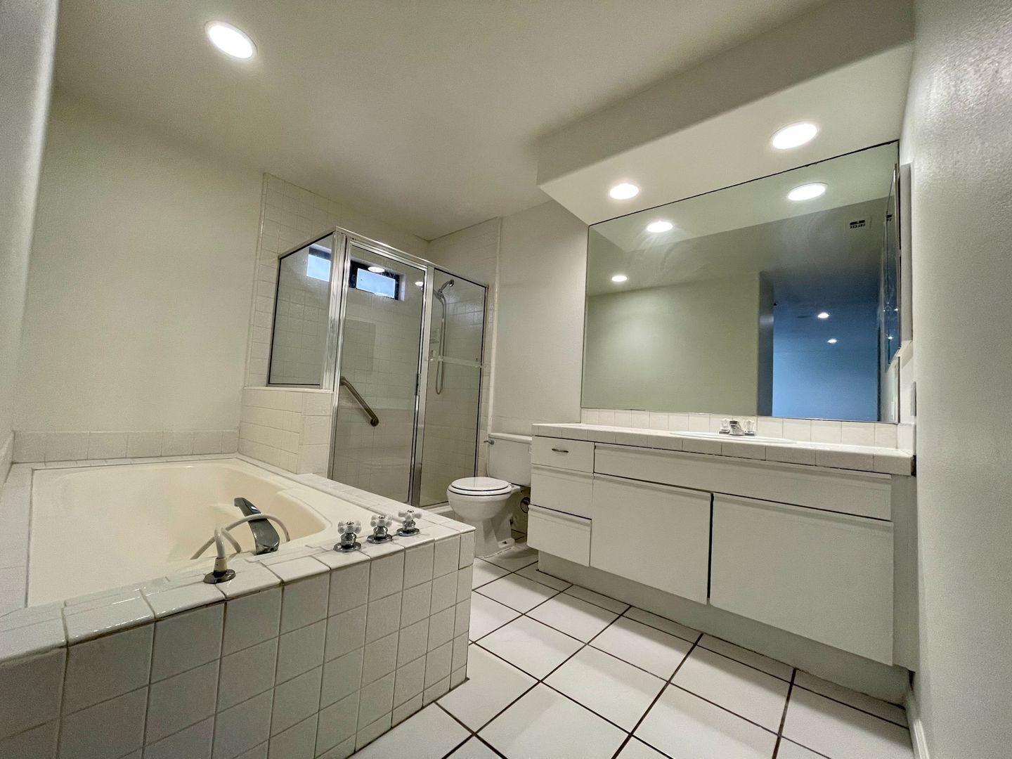 33387 Shifting Sands Trail - Cathedral City - California - 2 bed, 2 bath rental property