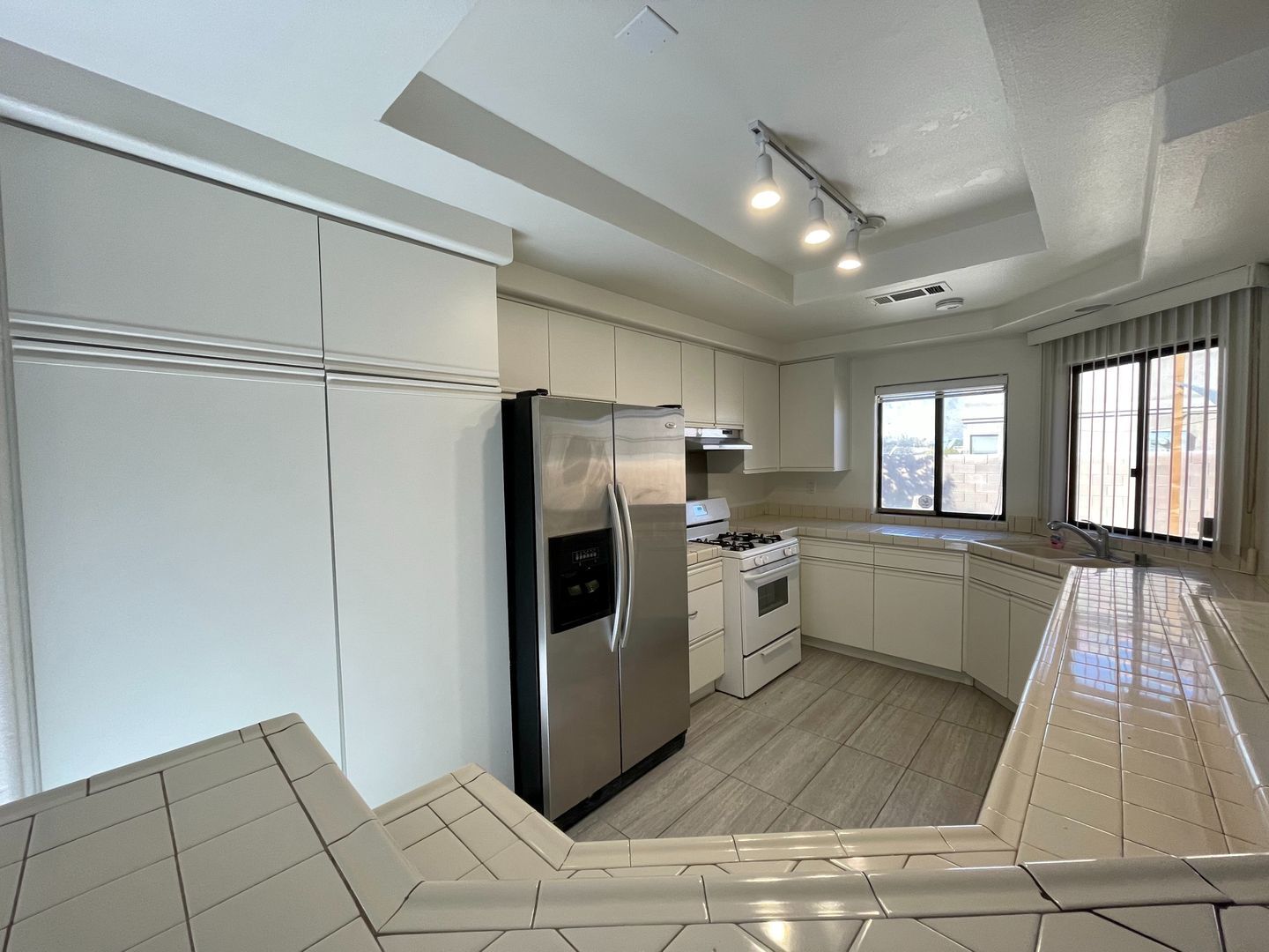 33387 Shifting Sands Trail - Cathedral City - California - 2 bed, 2 bath rental property