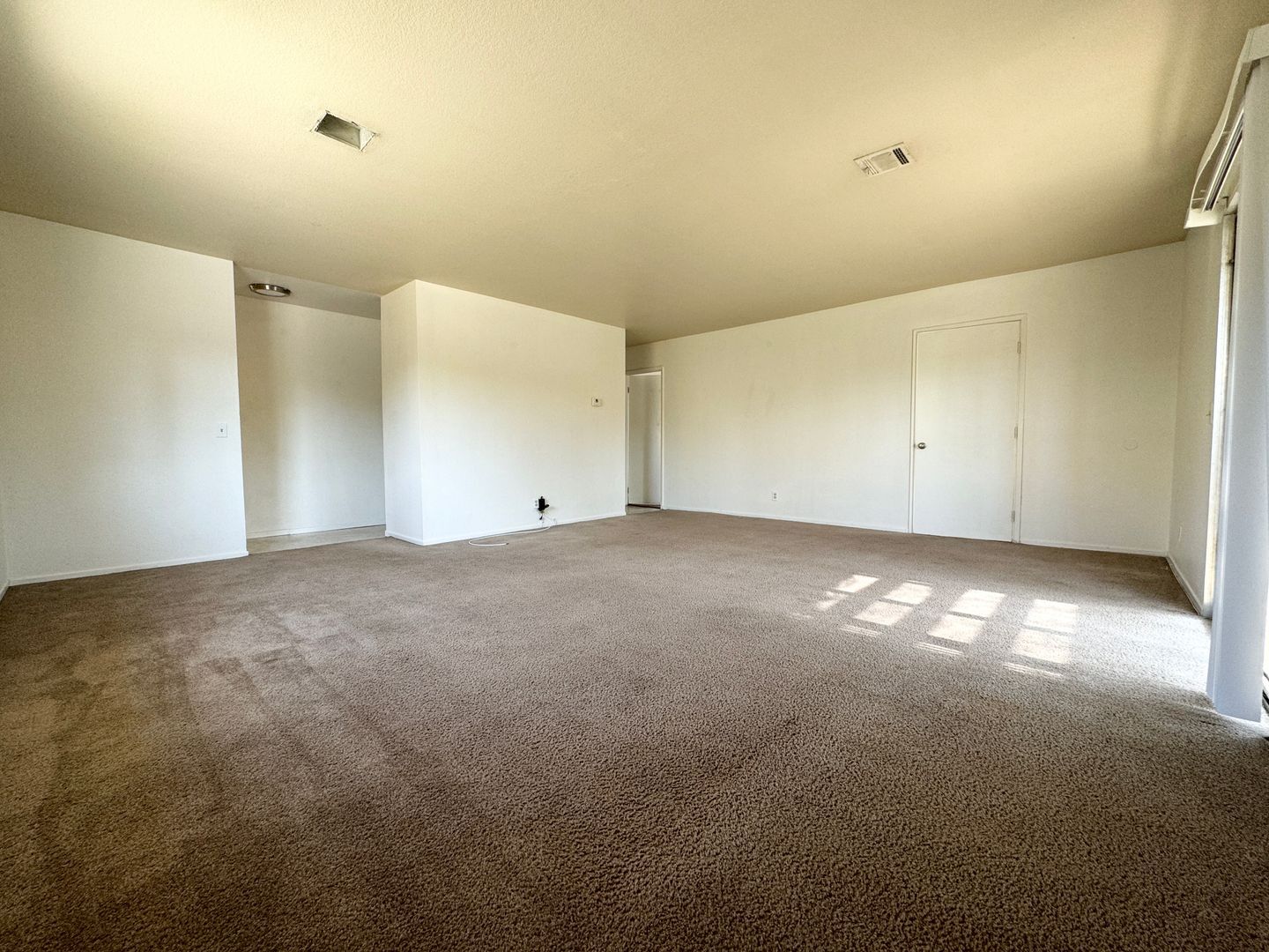 34750 Marcia Rd - 02 - Cathedral City - California - 3 bed, 2 bath rental property