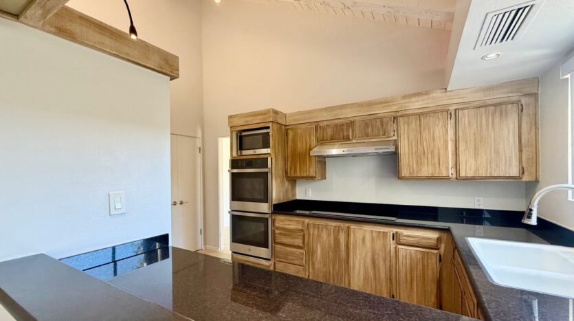 34983 Mission Hills Dr - Rancho Mirage - California - 2 bed, 2 bath rental property