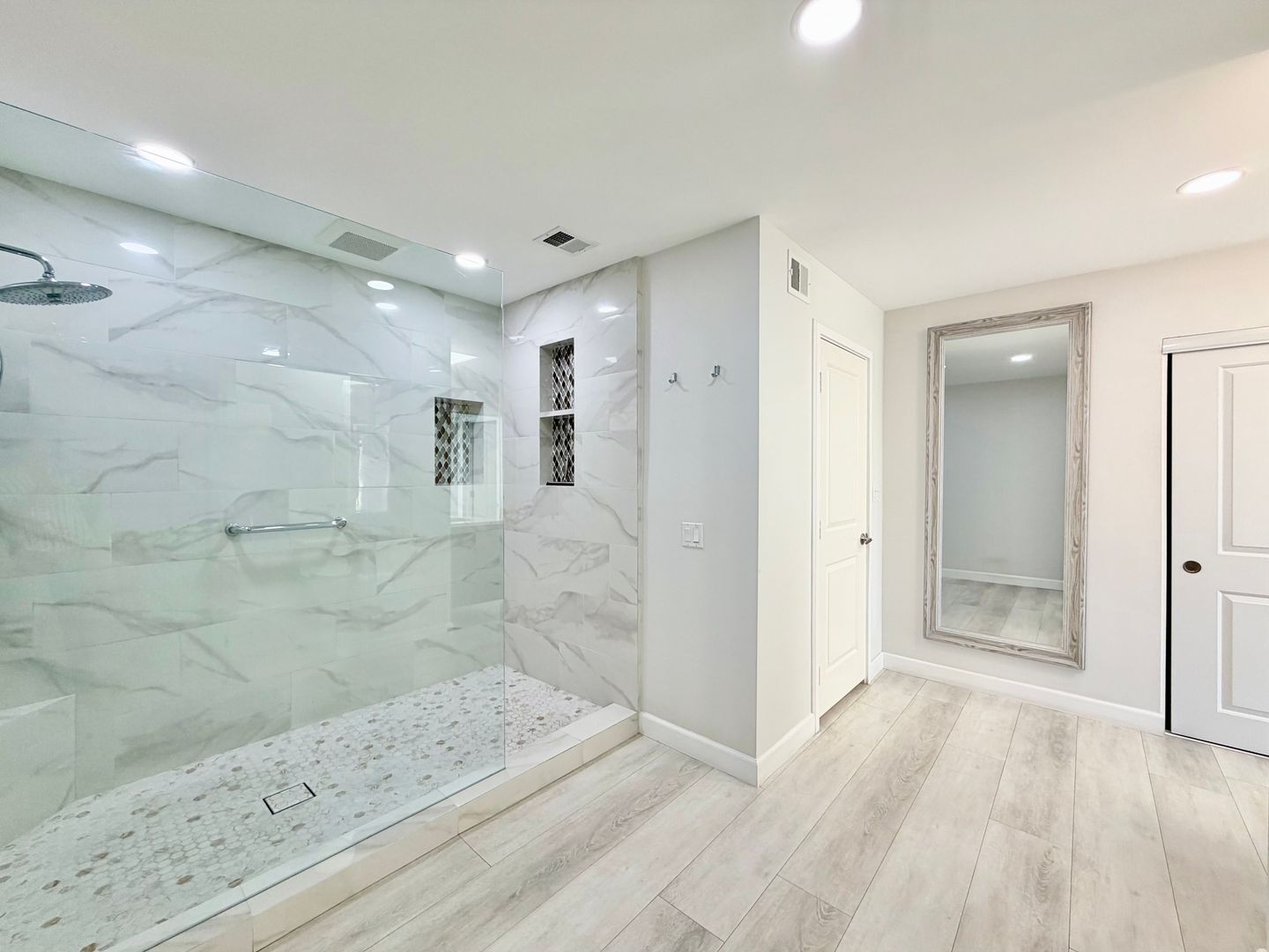 34983 Mission Hills Dr - Rancho Mirage - California - 2 bed, 2 bath rental property
