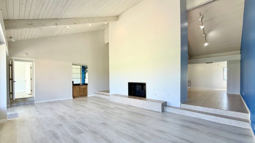 34983 Mission Hills Dr - Rancho Mirage - California - 2 bed, 2 bath rental property