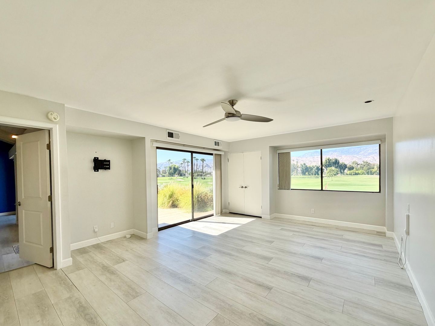 34983 Mission Hills Dr - Rancho Mirage - California - 2 bed, 2 bath rental property