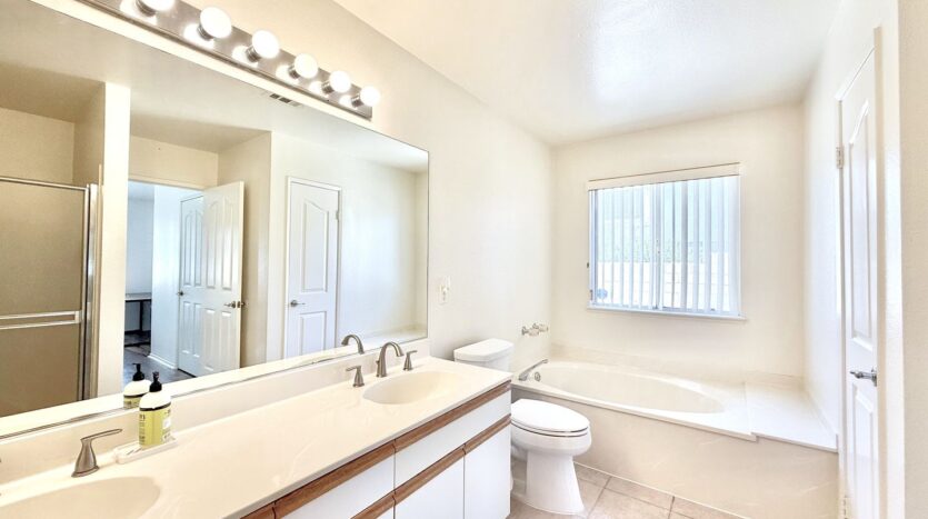 39850 Regency Way - Palm Desert - California - 2 bed, 2 bath rental property