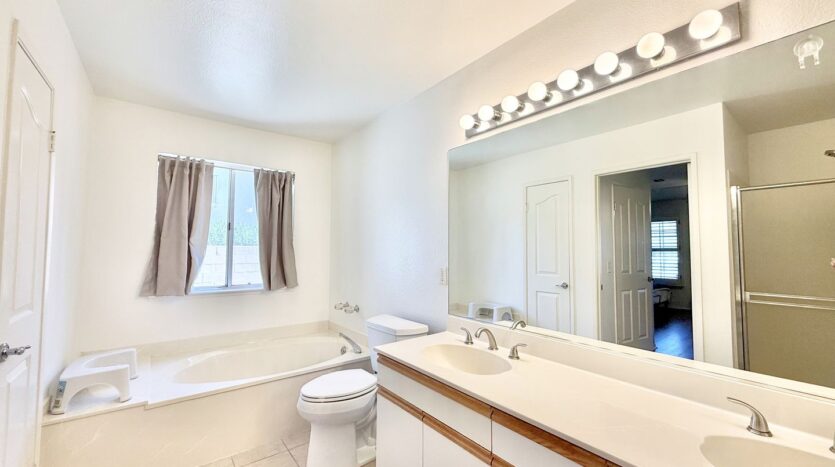 39850 Regency Way - Palm Desert - California - 2 bed, 2 bath rental property