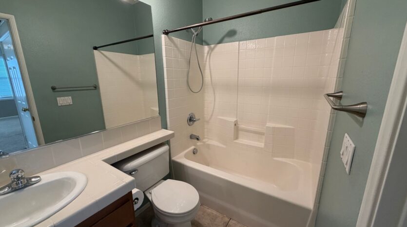 634 Sumner Way UNIT 1 - Oceanside - California - 2 bed, 2 bath rental property