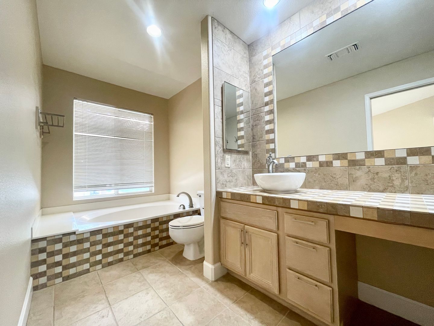 76920 Sheffield Ct. - Palm Desert - California - 3 bed, 2.5 bath rental property