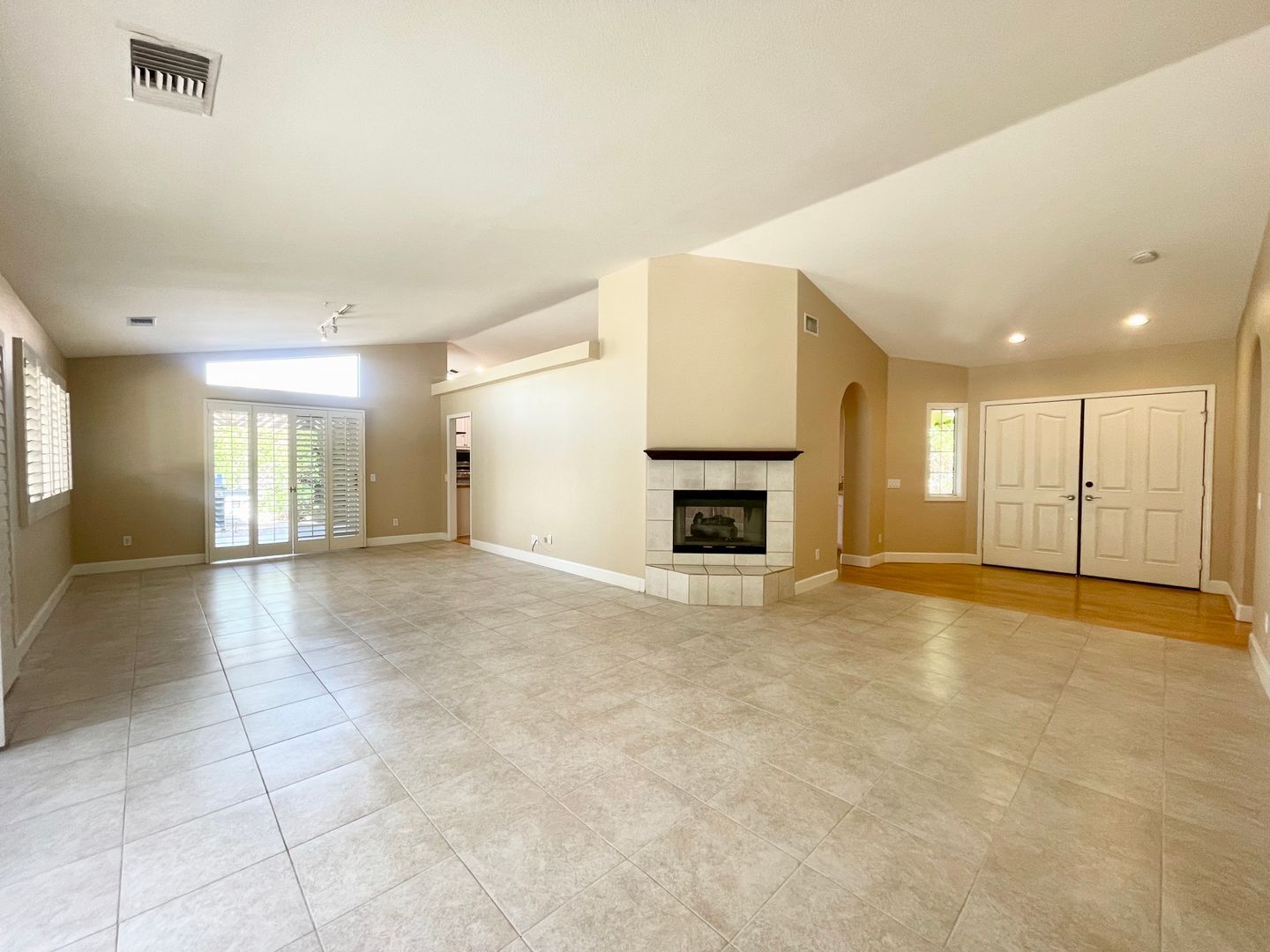 76920 Sheffield Ct. - Palm Desert - California - 3 bed, 2.5 bath rental property