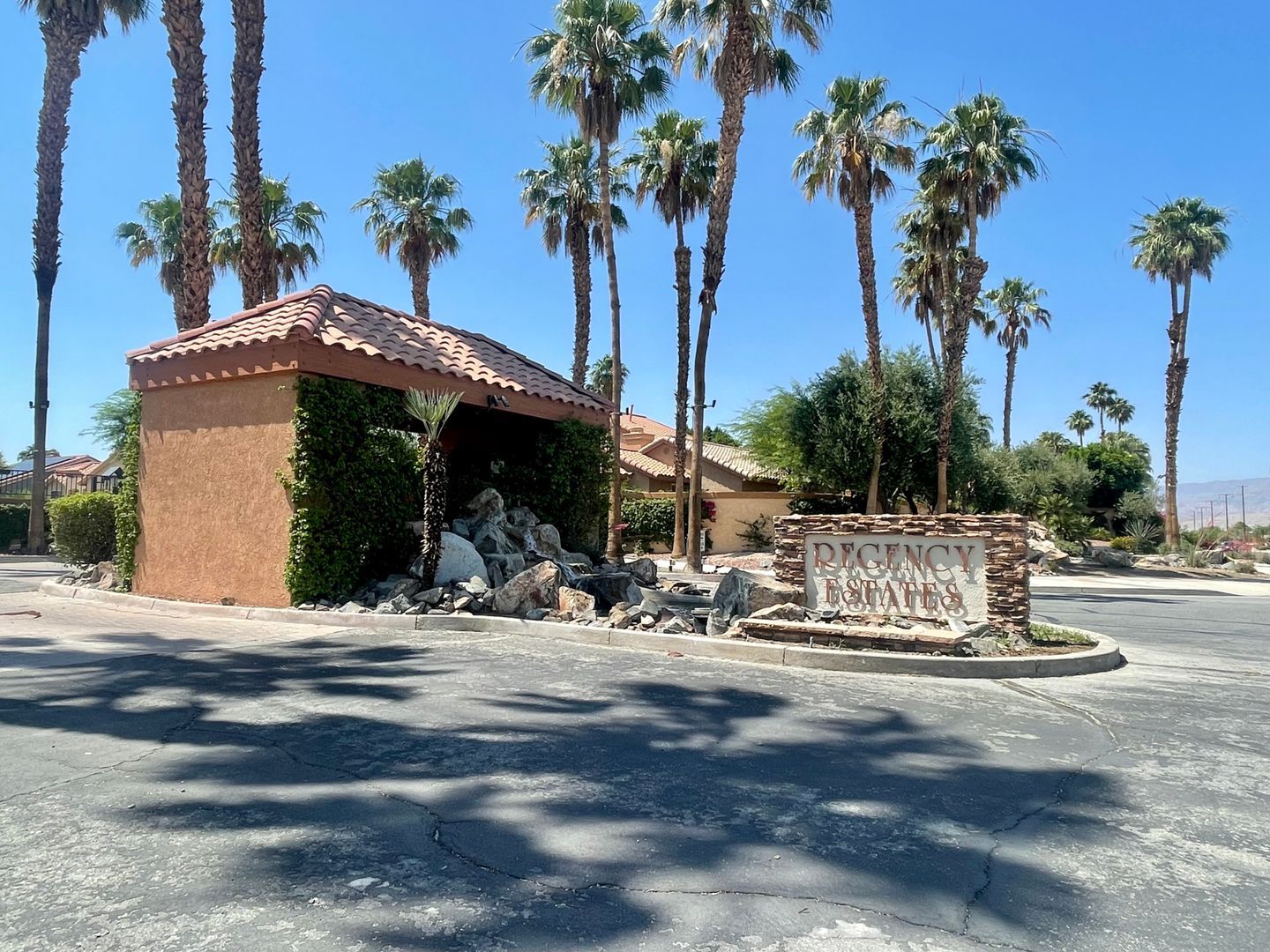 76920 Sheffield Ct. - Palm Desert - California - 3 bed, 2.5 bath rental property