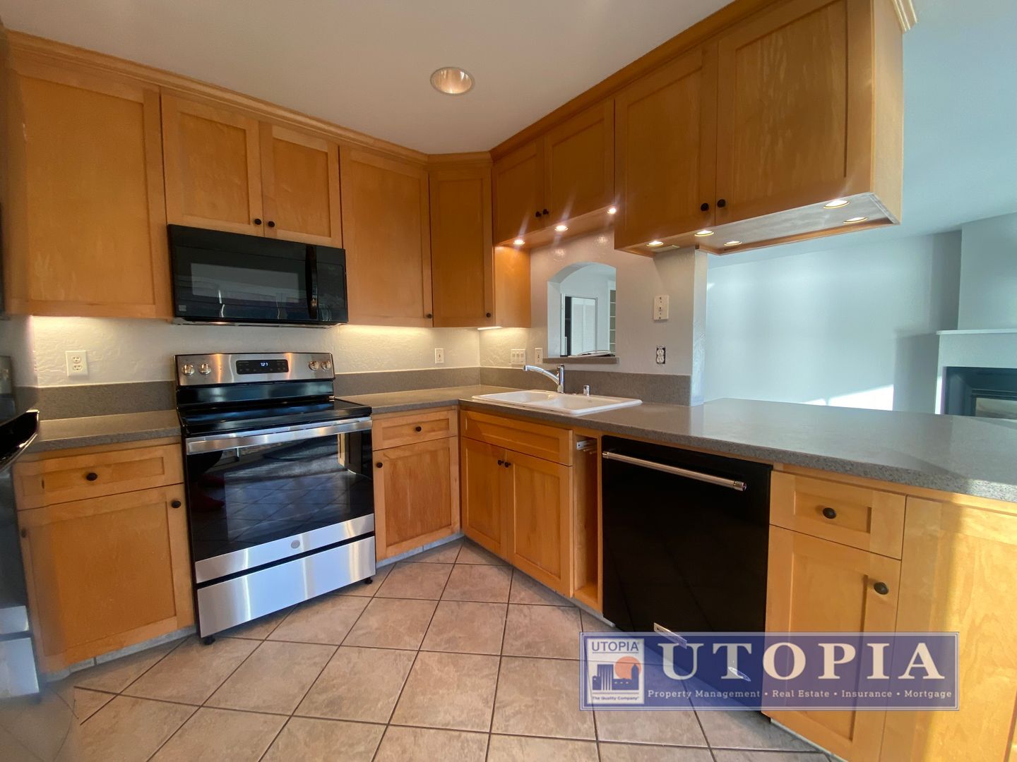 850 Park Avenue #3C - Capitola - California - 2 bed, 2 bath rental property