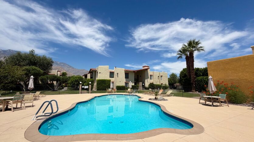 1407 N Sunrise Way Unit 18 - Palm Springs - California - 1 bed, 1 bath rental property