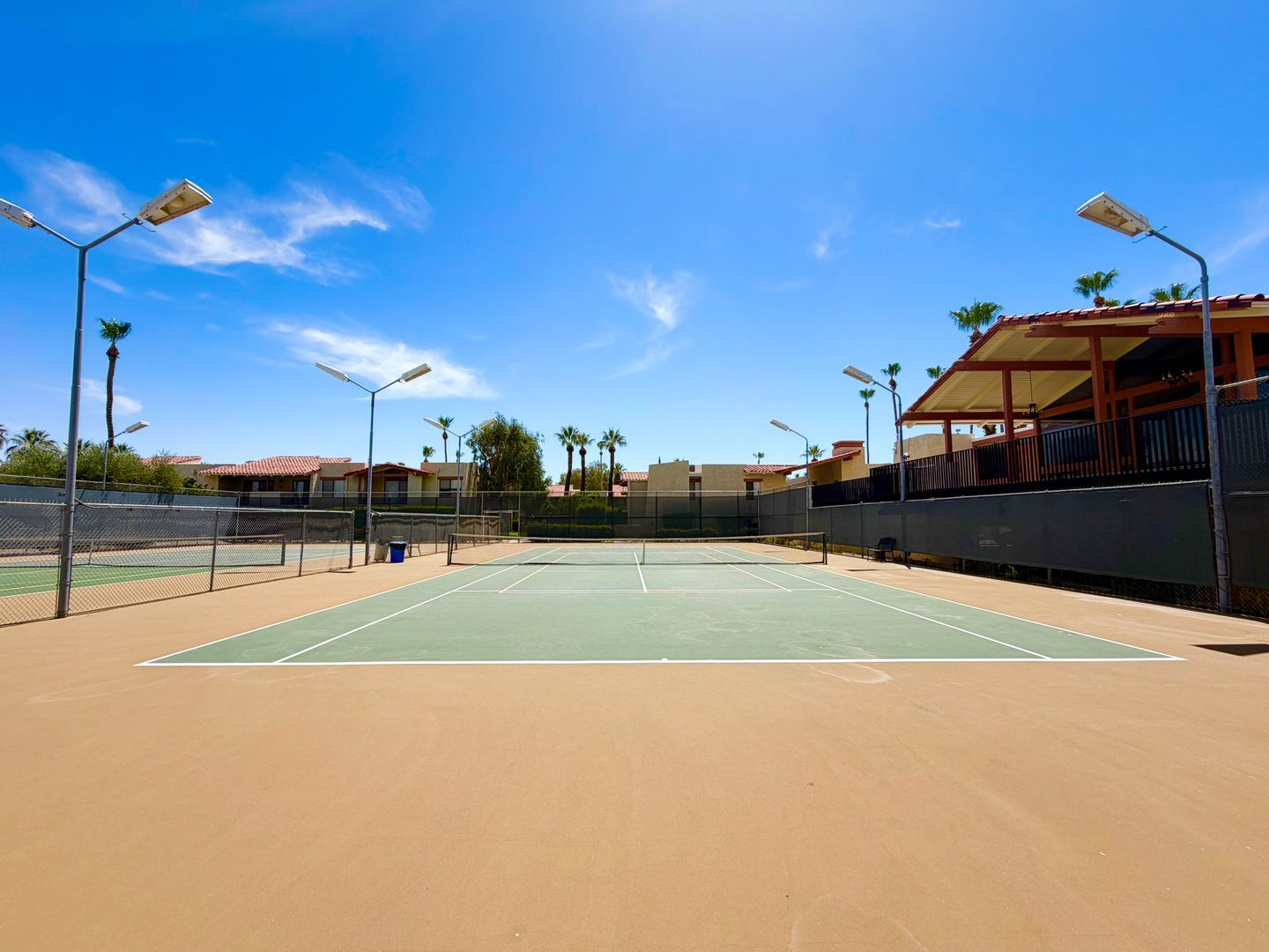 1407 N Sunrise Way Unit 18 - Palm Springs - California - 1 bed, 1 bath rental property
