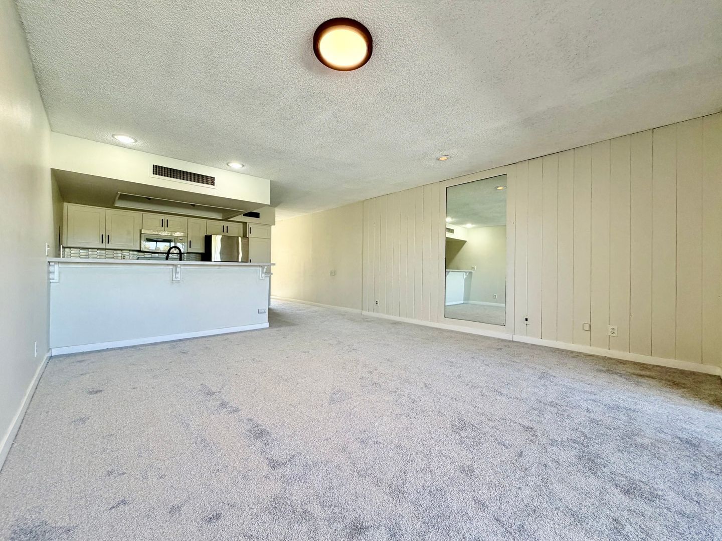 1655 E Palm Canyon Dr. Unit 408 - Palm Springs - California - 1 bed, 1 bath rental property