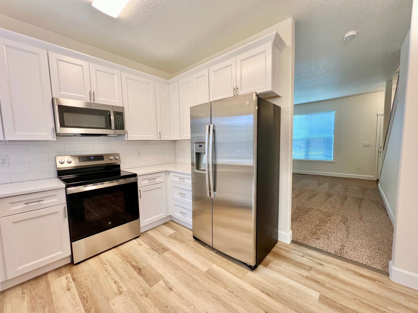 16775 NE Halsey St. - Portland - Oregon - 2 bed, 1.5 bath rental property