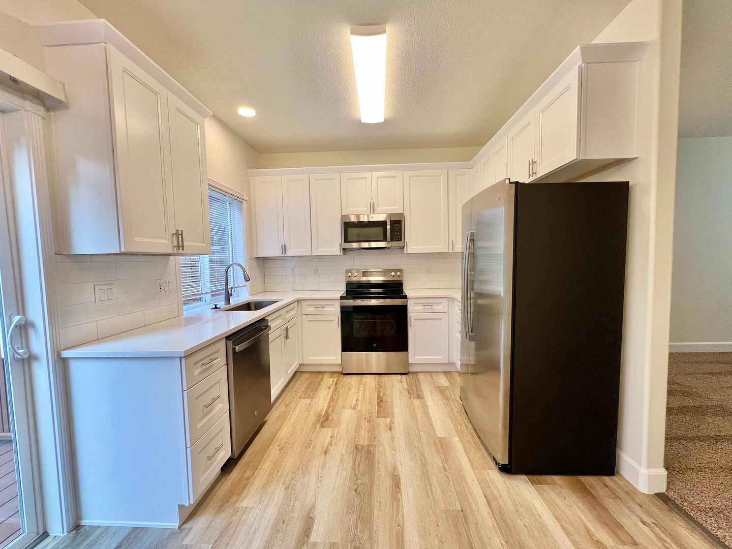 16775 NE Halsey St. - Portland - Oregon - 2 bed, 1.5 bath rental property