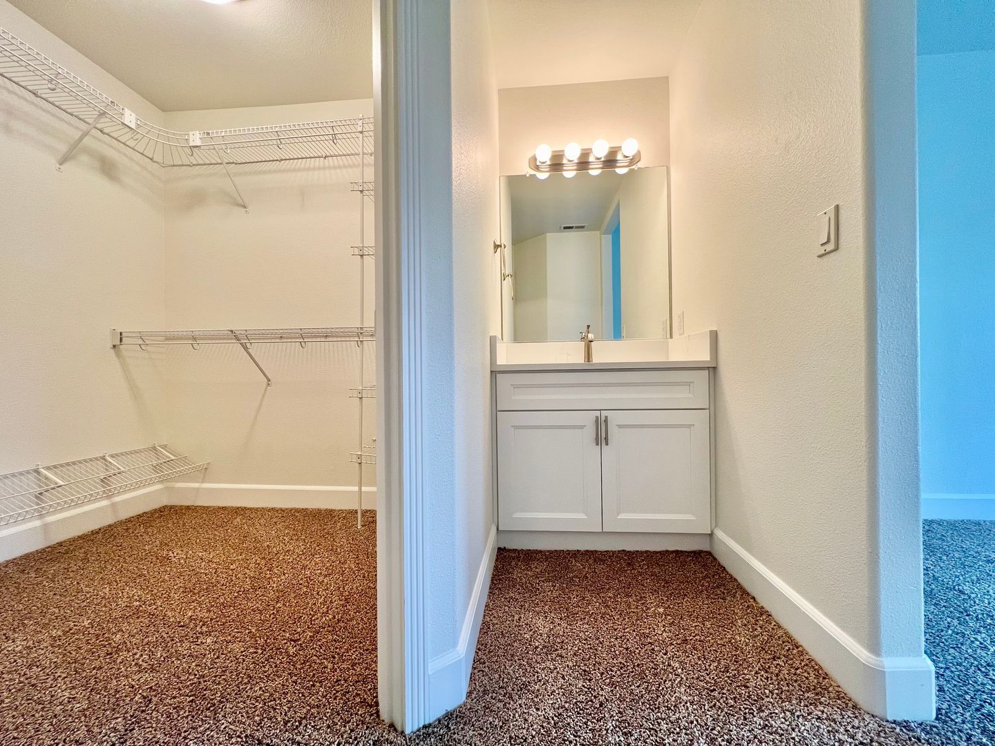 16775 NE Halsey St. - Portland - Oregon - 2 bed, 1.5 bath rental property