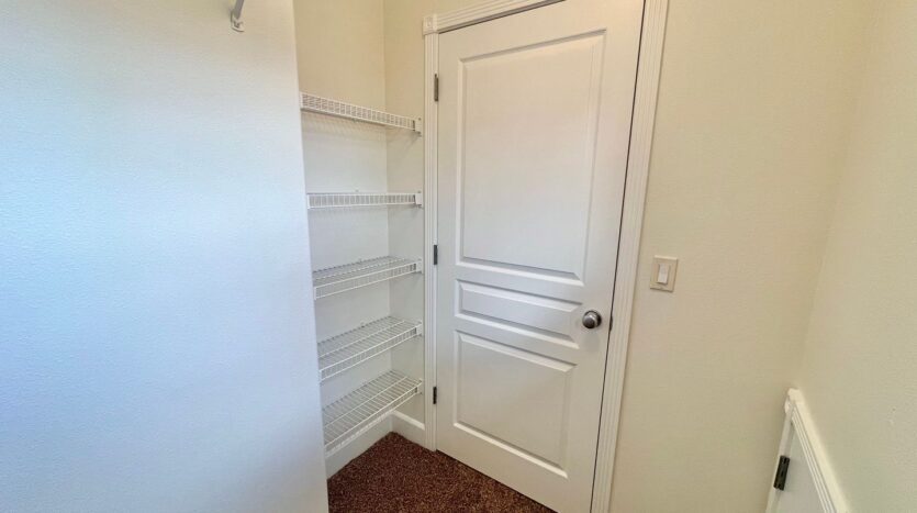 16775 NE Halsey St. - Portland - Oregon - 2 bed, 1.5 bath rental property
