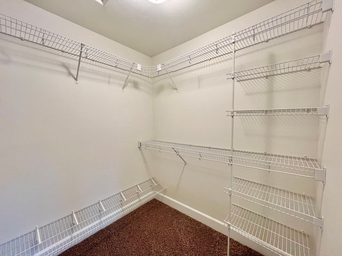 16775 NE Halsey St. - Portland - Oregon - 2 bed, 1.5 bath rental property