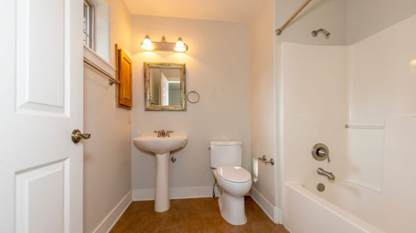 1844 NW Shevlin Park Rd - Bend - Oregon - 2 bed, 2.5 bath rental property