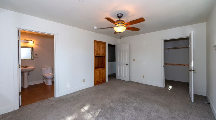 1844 NW Shevlin Park Rd - Bend - Oregon - 2 bed, 2.5 bath rental property
