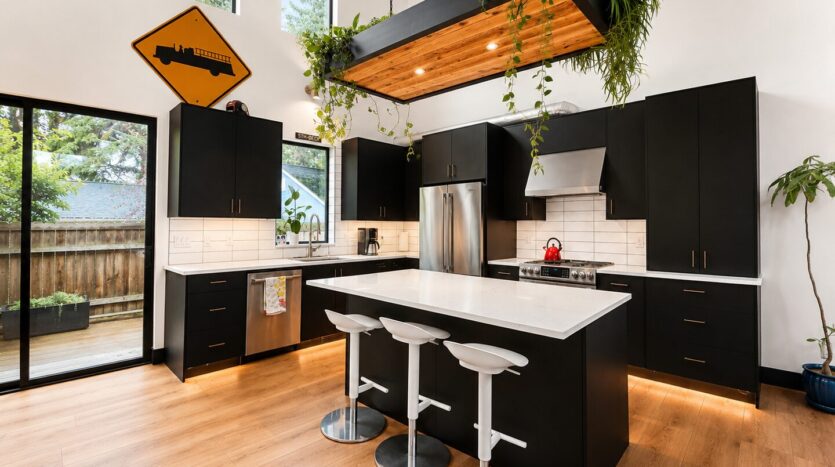 2024 NW 7th - Bend - Oregon - 3 bed, 2 bath rental property