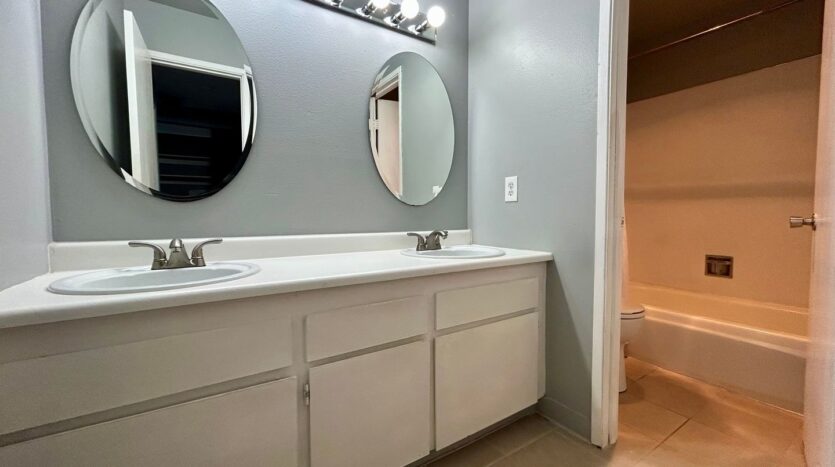 345 NE 105th St - Vancouver - Washington - 3 bed, 1.5 bath rental property