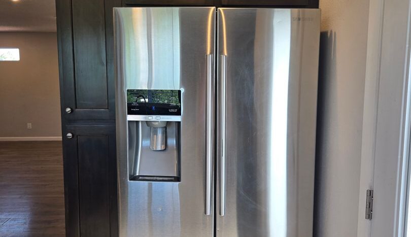 411 Manzano Unit A (Upstairs) - Albuquerque - New Mexico - 2 bed, 1 bath rental property