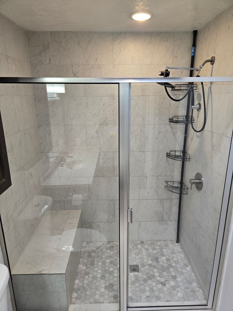 411 Manzano Unit A (Upstairs) - Albuquerque - New Mexico - 2 bed, 1 bath rental property