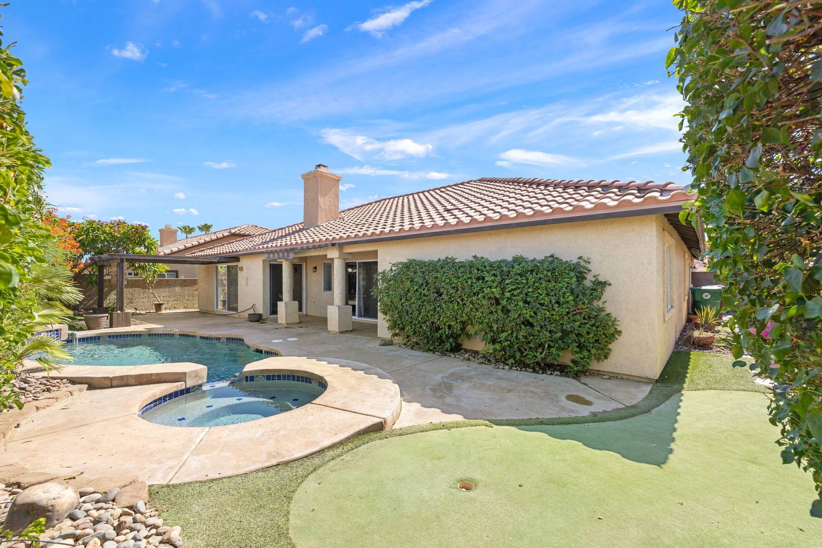 43755 Milan Court - La Quinta - California - 3 bed, 2 bath rental property
