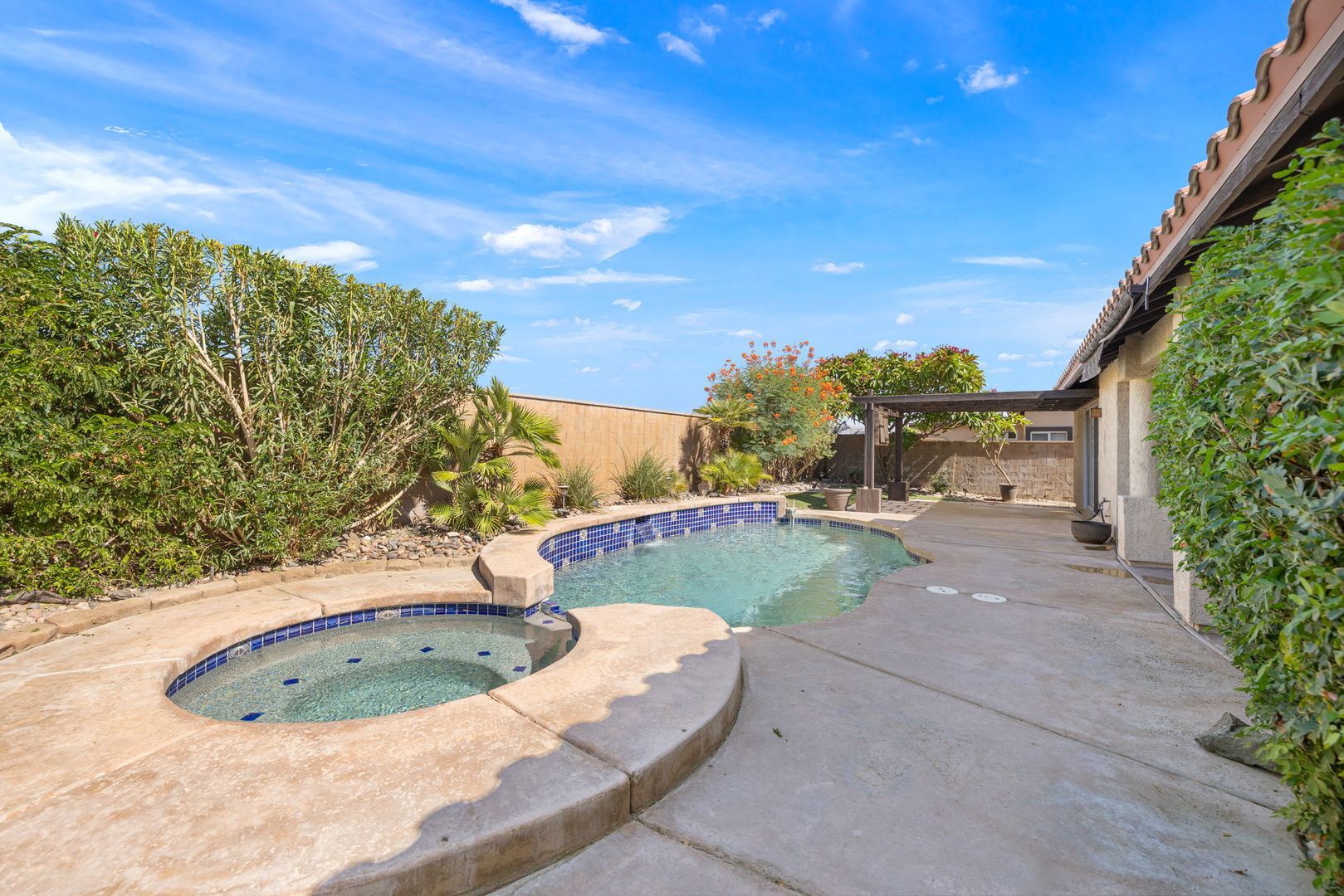 43755 Milan Court - La Quinta - California - 3 bed, 2 bath rental property