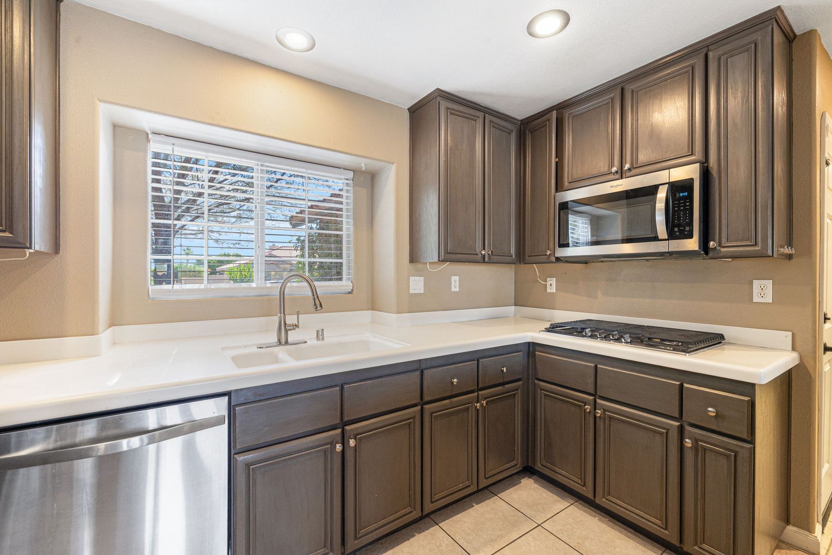 43755 Milan Court - La Quinta - California - 3 bed, 2 bath rental property