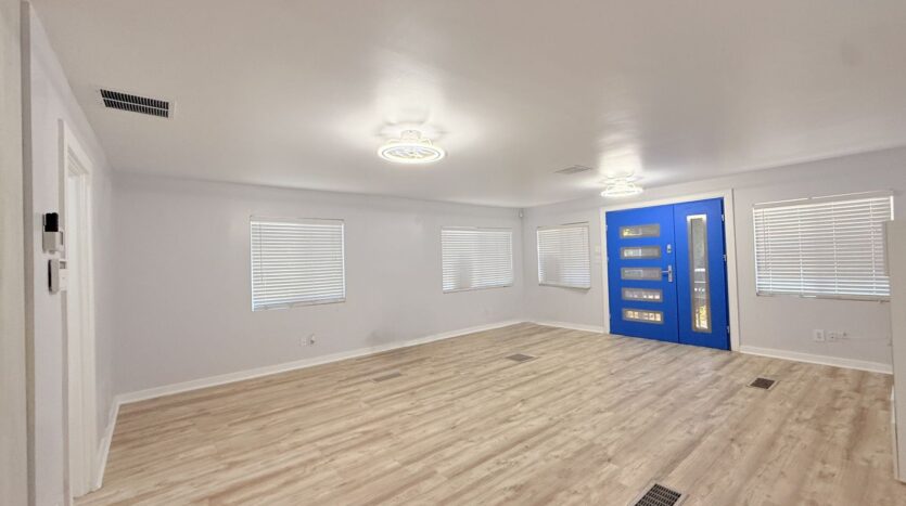545 S Calle Amigos - Unit A - Palm Springs - California - 2 bed, 2 bath rental property